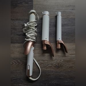 T3 - Interchangable Barrel Curling Iron & Attachments